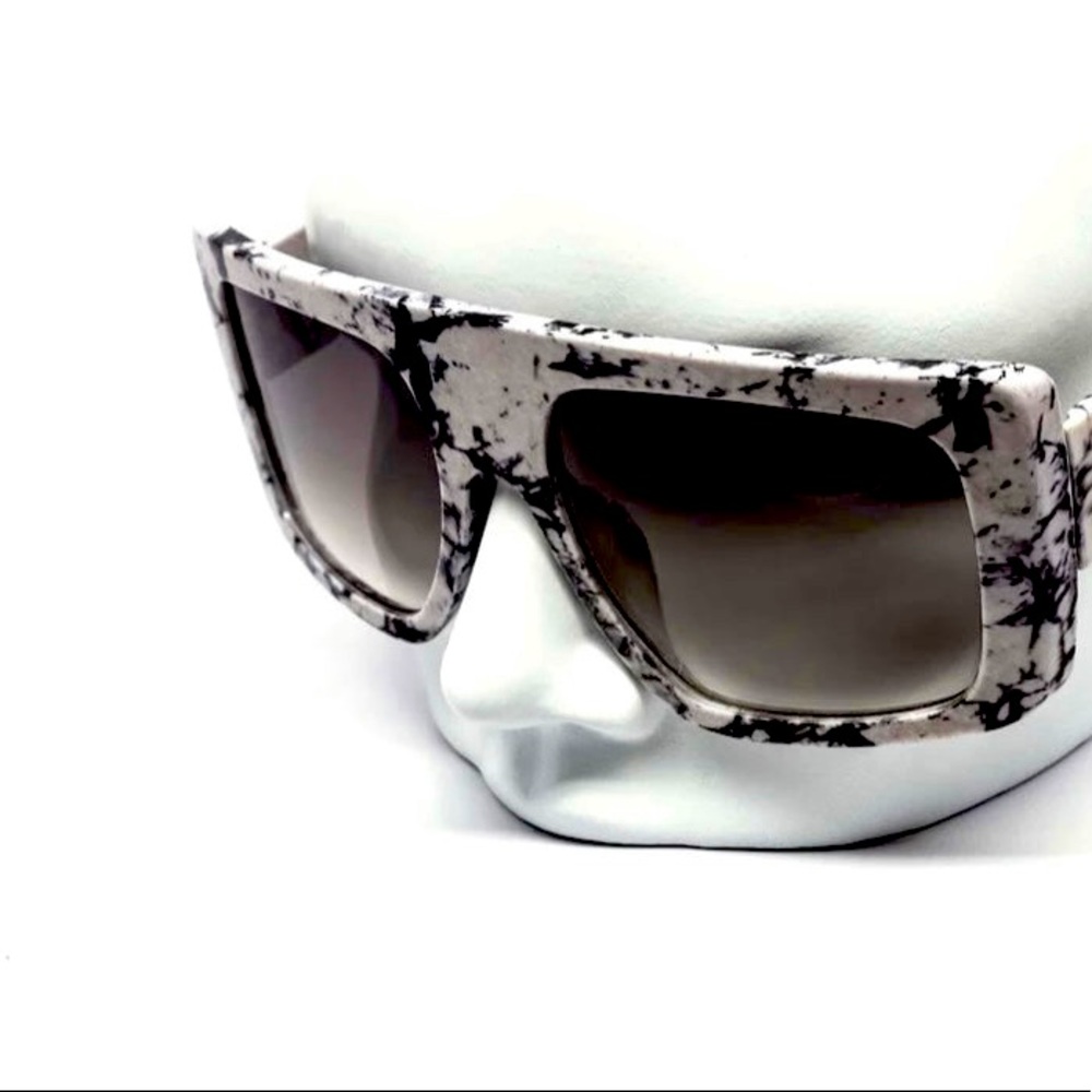 Oversized sunglasses